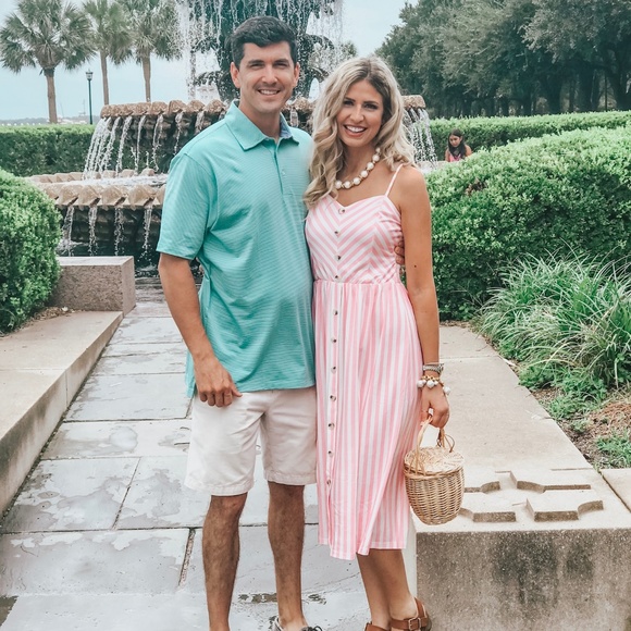 Meet your posher! Feel free to make an offer! - Picture 5 of 7